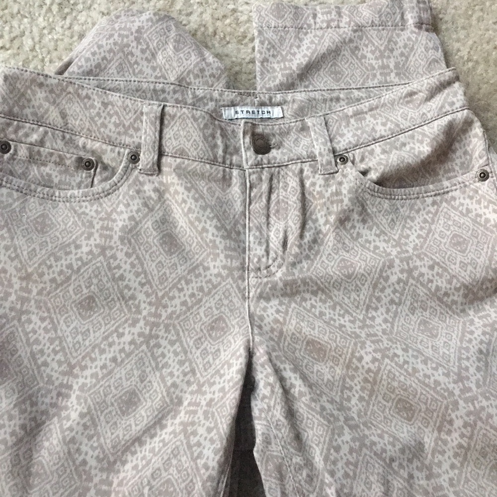 Beige Patterned Crop Jeans